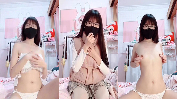 极品眼镜妹自慰拍摄